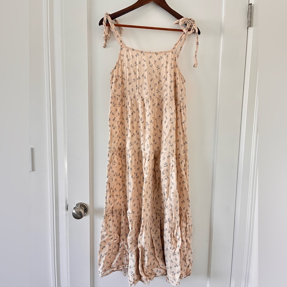 Light white/cream floral midi sundress